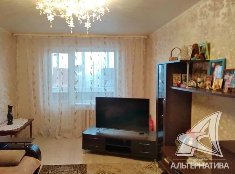 4 room apartment 81 m² Kamyanyets, Belarus