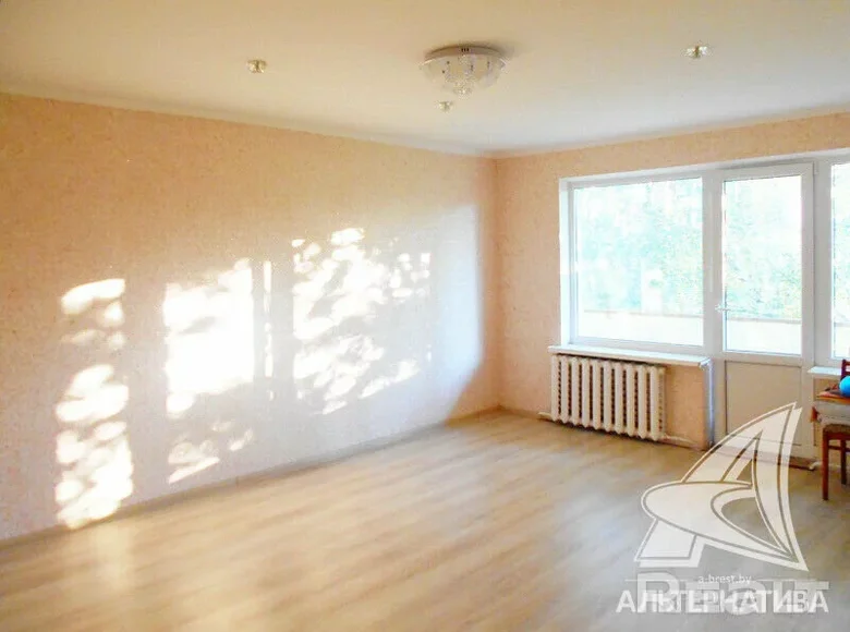 4 room apartment 82 m² carnaucycy, Belarus