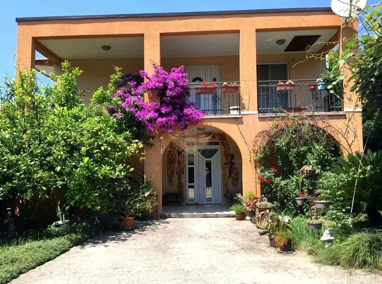Haus 6 zimmer 165 m² Montenegro, Montenegro