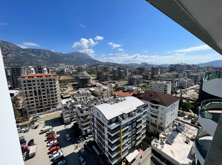 3 bedroom apartment 160 m² Mahmutlar, Turkey