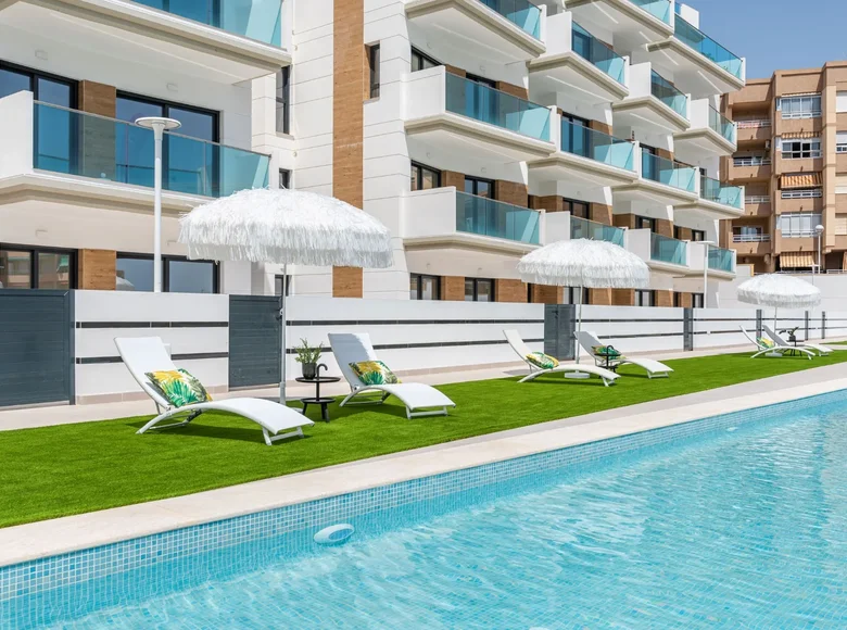 Wohnung 3 Schlafzimmer 100 m² Guardamar del Segura, Spanien