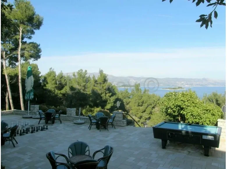 House 15 rooms 806 m² Korcula, Croatia