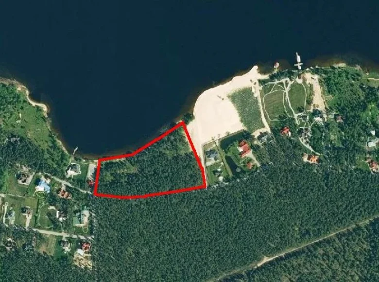 Atterrir  Valmiera, Lettonie