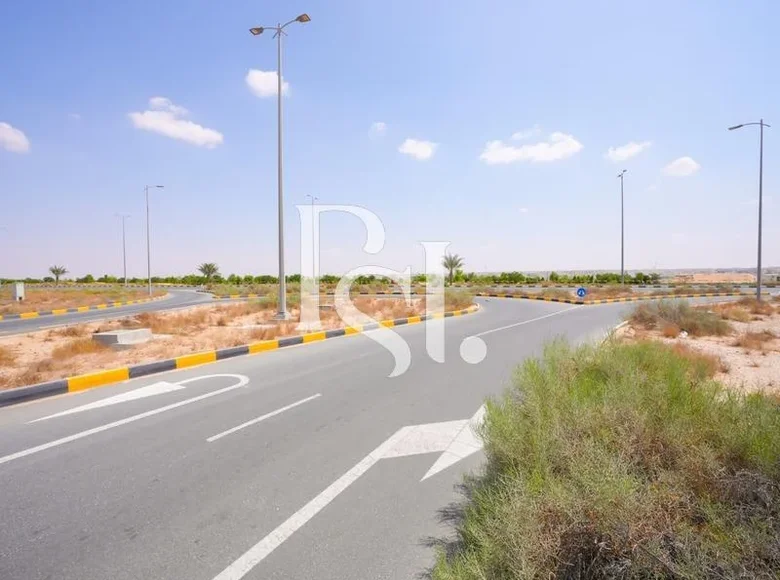 Land 563 m² Sharjah Emirate, UAE