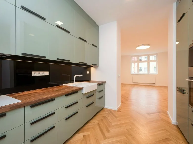 Apartamento 3 habitaciones 92 m² Nur-Sultán, Kazajstán