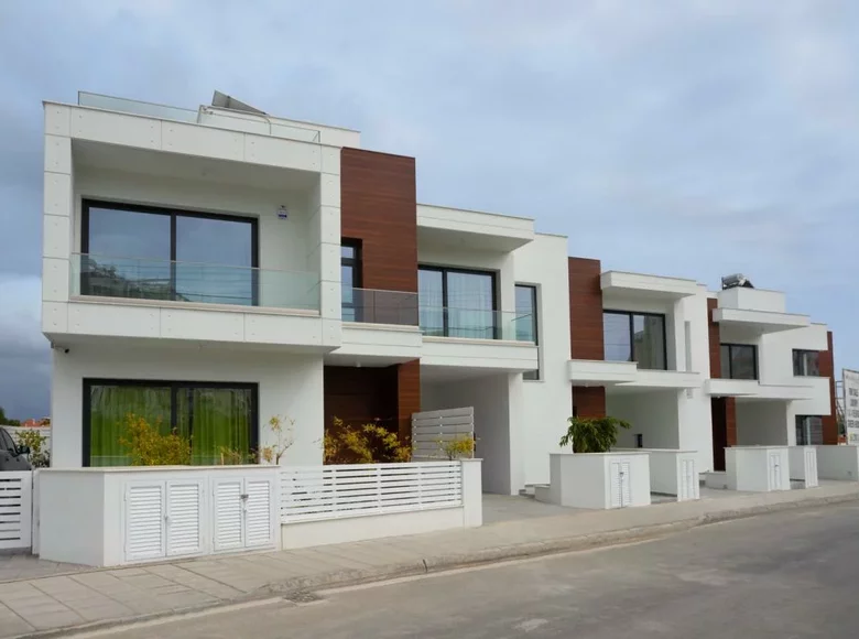 Adosado 5 habitaciones 375 m² Municipio de Agios Athanasios, Chipre