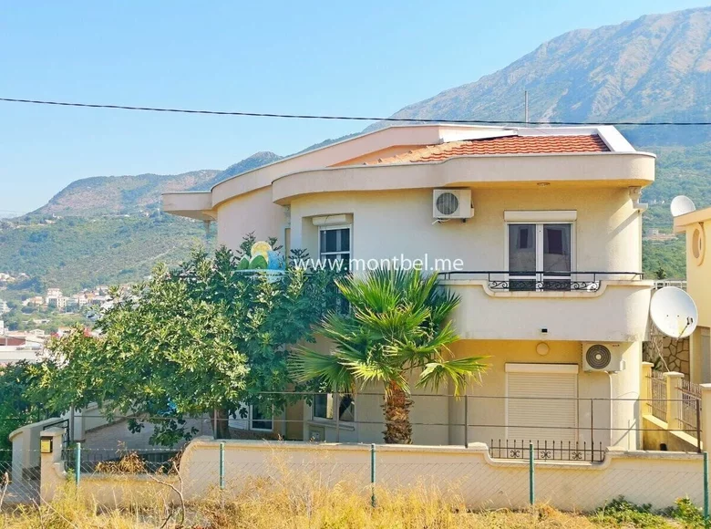 Casa 4 habitaciones 140 m² Dobra Voda, Montenegro