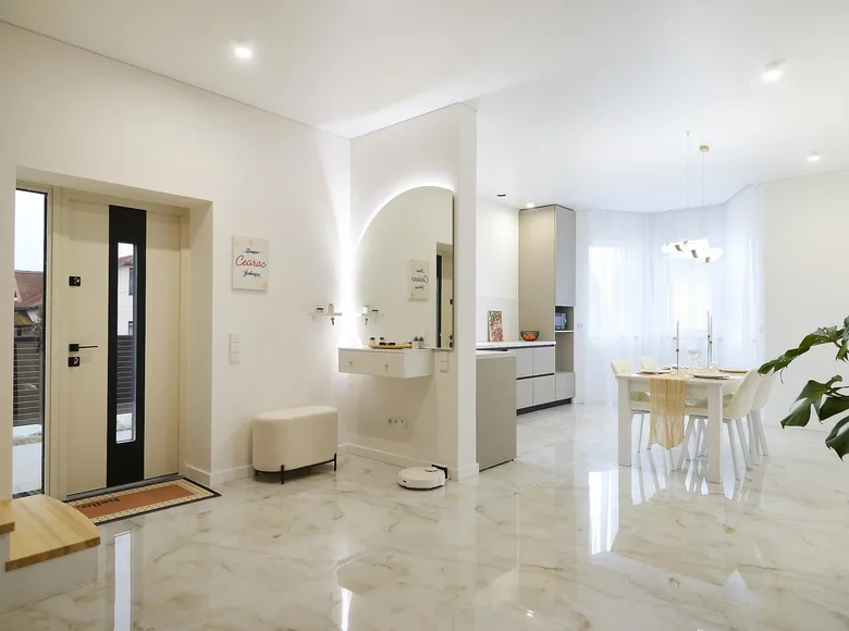 Casa 230 m² Anopal, Belarús