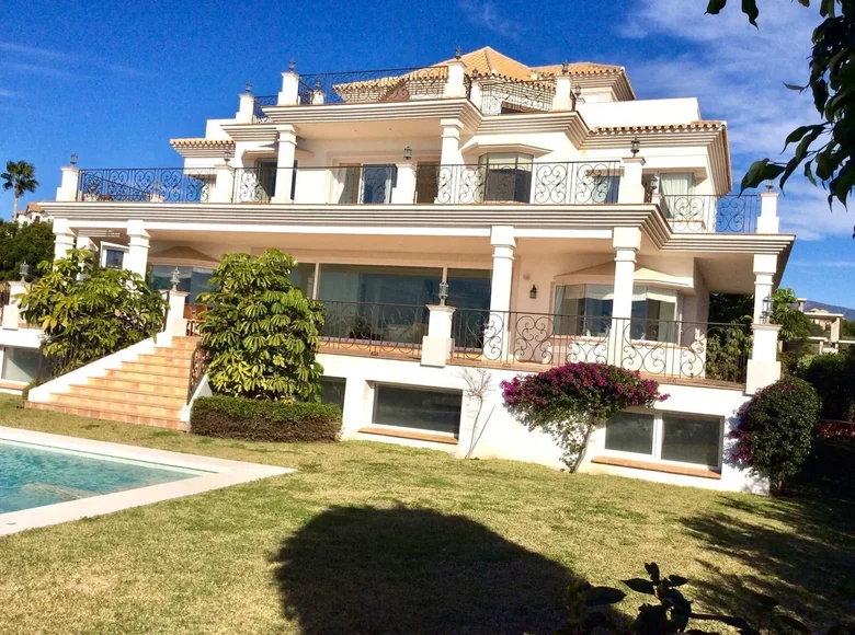 Dom 7 pokojów 924 m² Malaga, Hiszpania