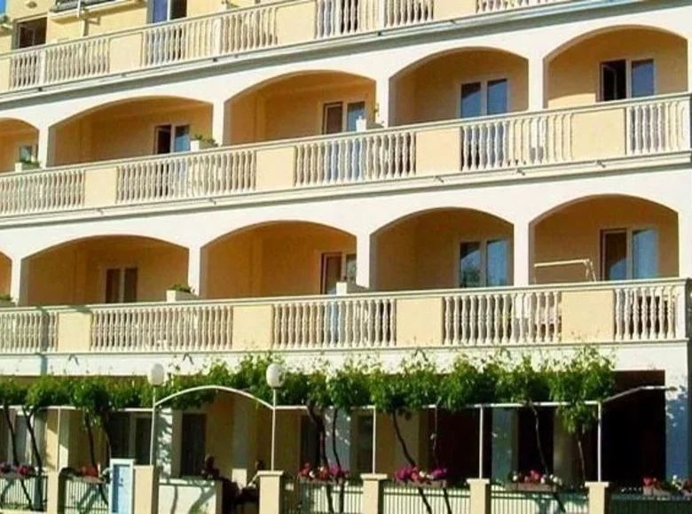 Hotel 1 m² in Bashkia Durres, Albania