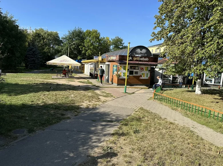 Магазин 3 комнаты 12 м² в Минске, Беларусь