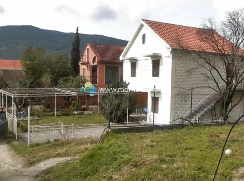 Dom 3 pokoi 192 m² Gorovici, Czarnogóra