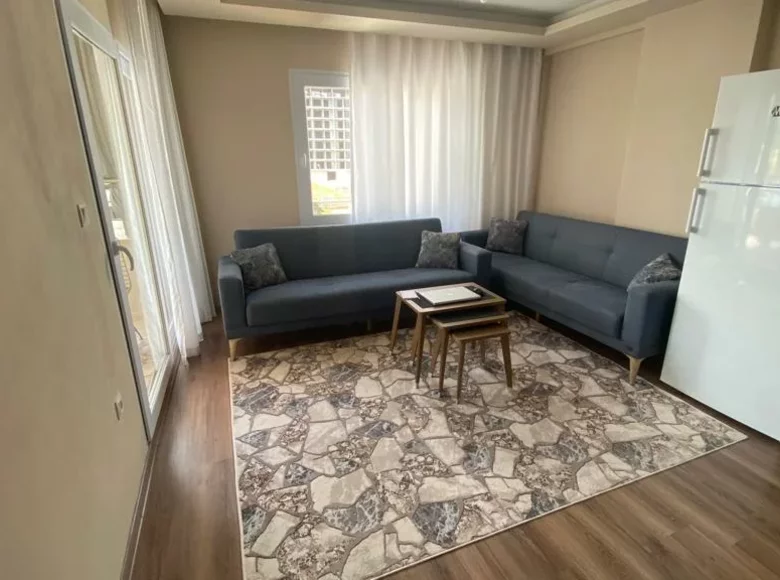 Mieszkanie 2 pokoi 125 m² Mersin, Turcja