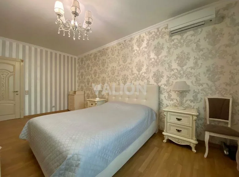 Mieszkanie 3 pokoi 102 m² Kijów, Ukraina