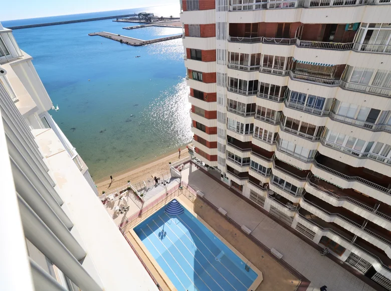 Penthouse 4 pokoi 90 m² Torrevieja, Hiszpania