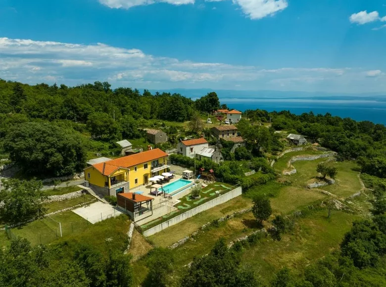 villa de 3 chambres 240 m² Opatija, Croatie