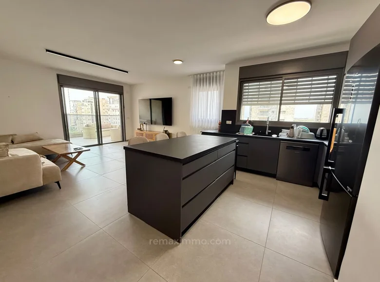 Apartamento 5 habitaciones 115 m² Hadera, Israel