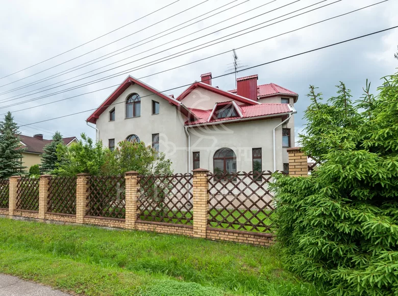Дом 554 м² Истра, Россия