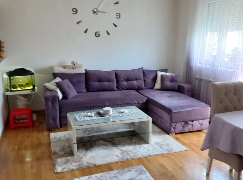 Wohnung 4 Zimmer 78 m² Belgrad, Serbien