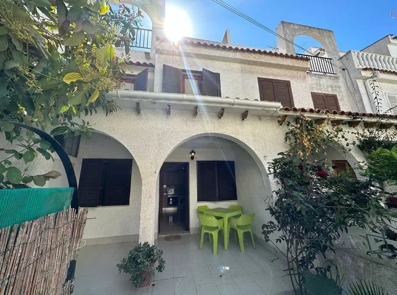2 bedroom Villa 78 m² Torrevieja, Spain