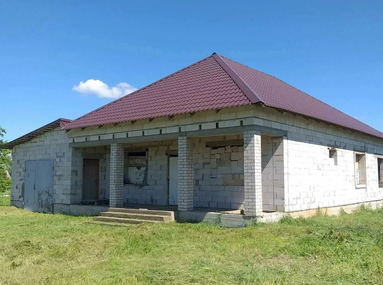 Dom wolnostojący 171 m² rejon słucki, Białoruś