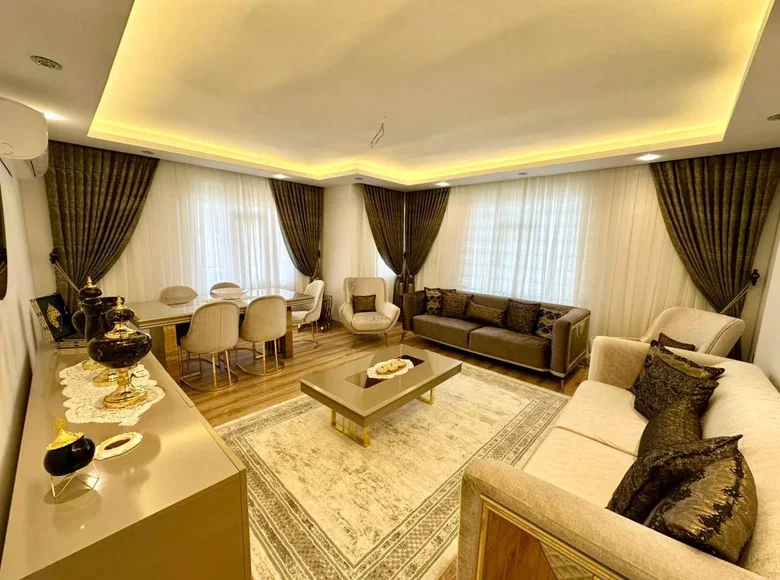 Apartamento 4 habitaciones 180 m² Mezitli, Turquía