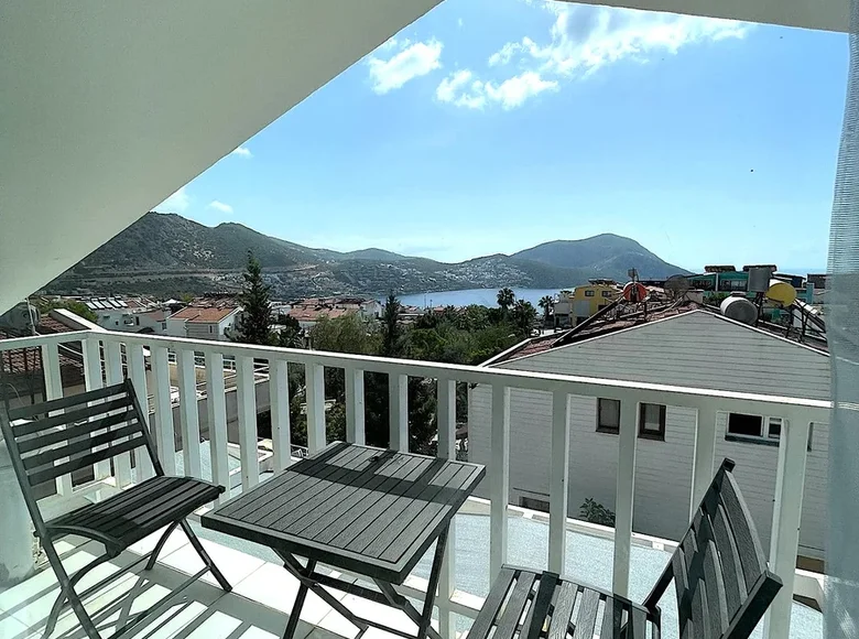5-Schlafzimmer-Villa 180 m² Kalkan, Türkei