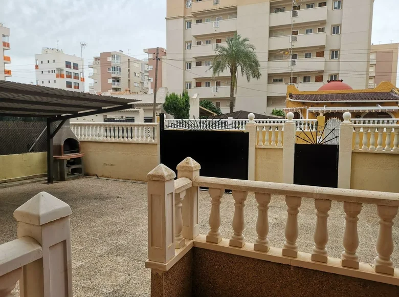 3 bedroom apartment  Torrevieja, Spain