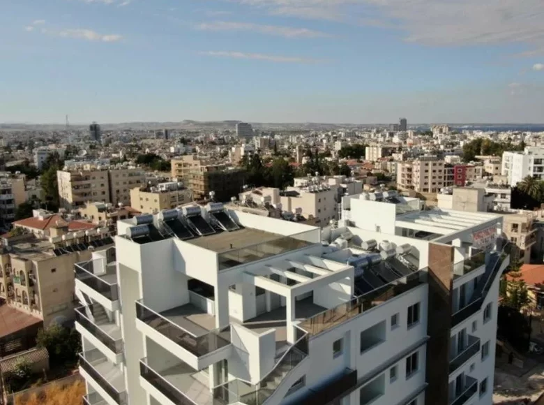 Apartamento 4 habitaciones 162 m² Larnaca, Chipre