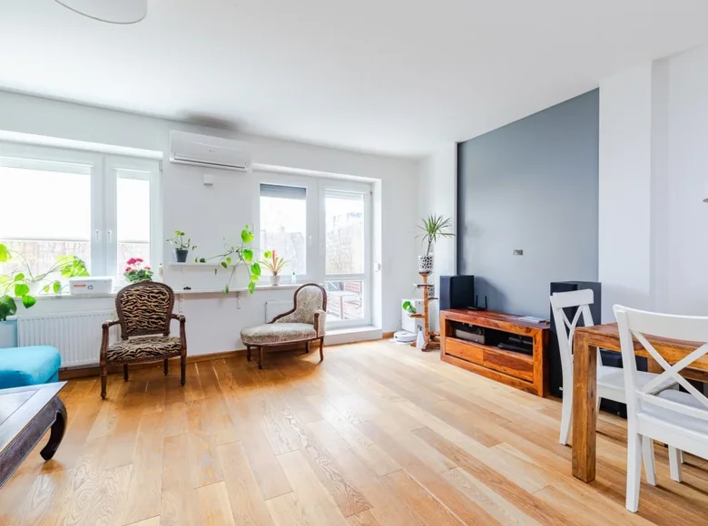 Apartamento 3 habitaciones 67 m² Varsovia, Polonia