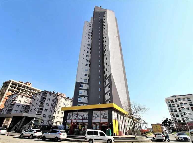 Mieszkanie 2 pokoi 83 m² Kartal, Turcja