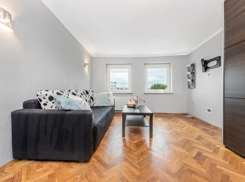 1 room apartment 33 m² Krakow, Poland