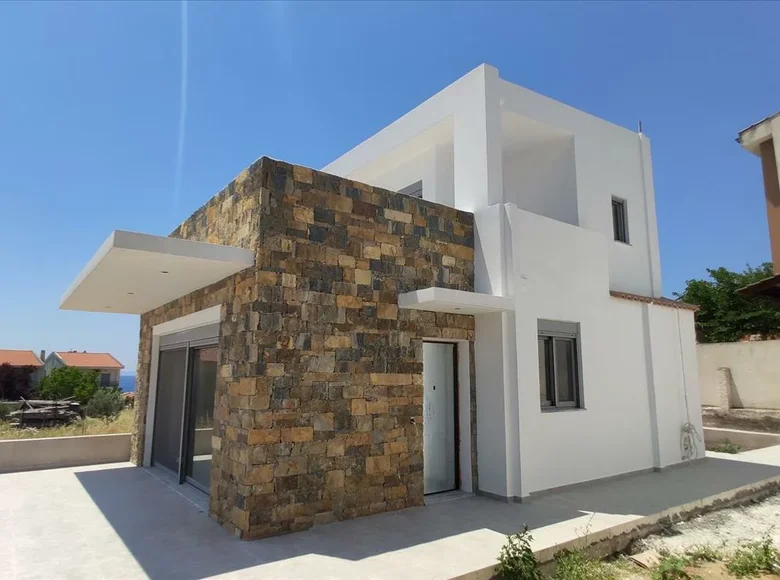 Dom wolnostojący 4 pokoi 90 m² Nikiti, Grecja