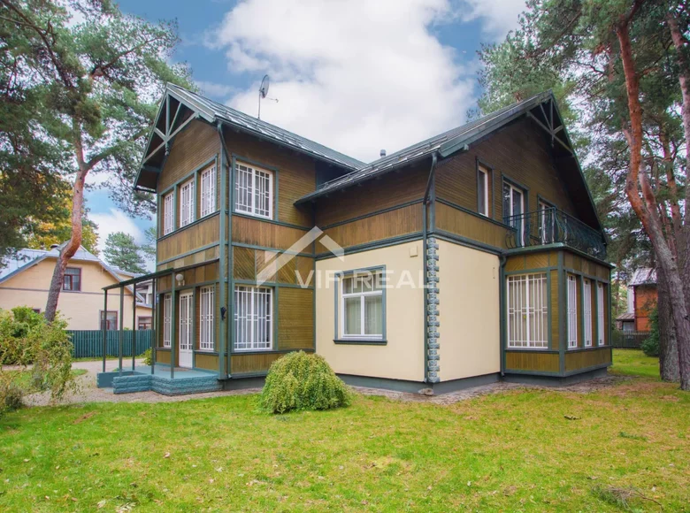 Casa 6 habitaciones 380 m² Jurmala, Letonia