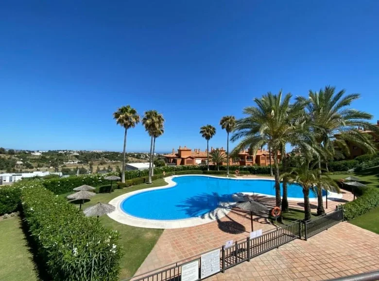 2 bedroom apartment 138 m² Estepona, Spain