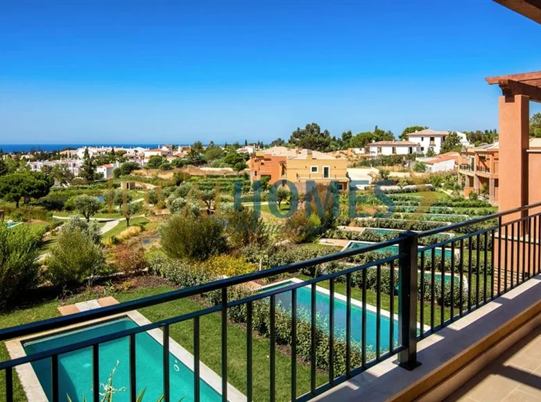 Kawalerka 2 pokoi 238 m² Carvoeiro, Portugalia