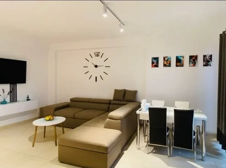 Квартира 1 комната 68 м² Дуррес, Албания