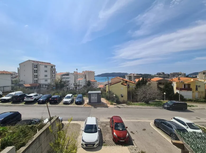 Mieszkanie 2 pokoi 52 m² Becici, Czarnogóra