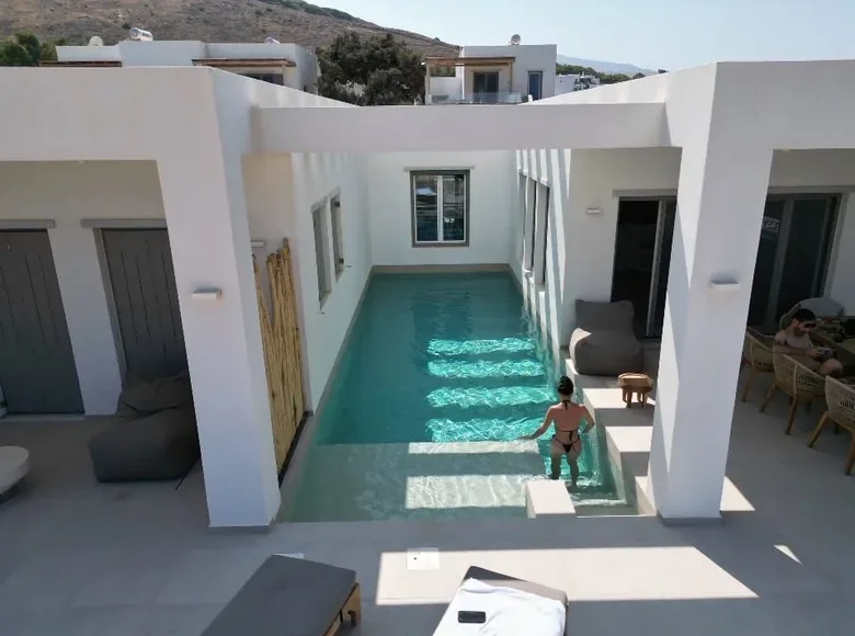 Villa de 6 habitaciones 1 000 m² Piso Livadi, Grecia