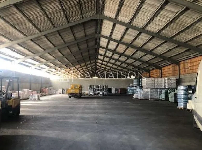 Warehouse 20 600 m² in Polis, Cyprus