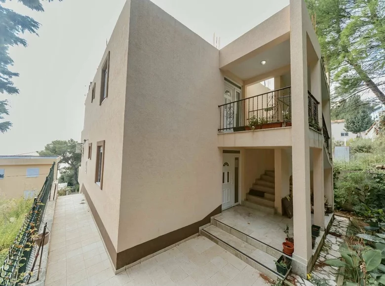 Casa 4 habitaciones 180 m² Montenegro, Montenegro