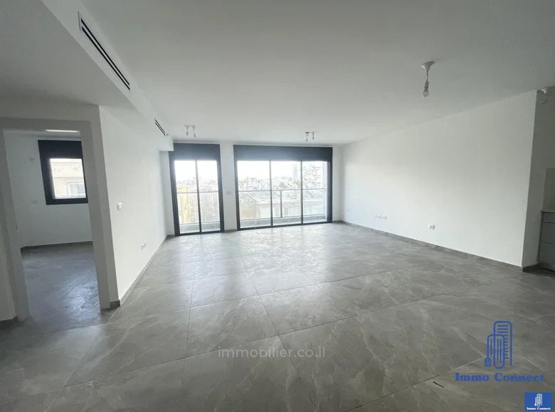 Apartment 4 m² in Bat Yam, Israel