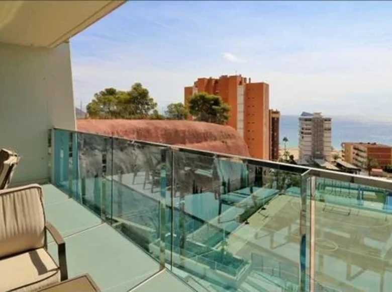 2 bedroom apartment 80 m² Benidorm, Spain