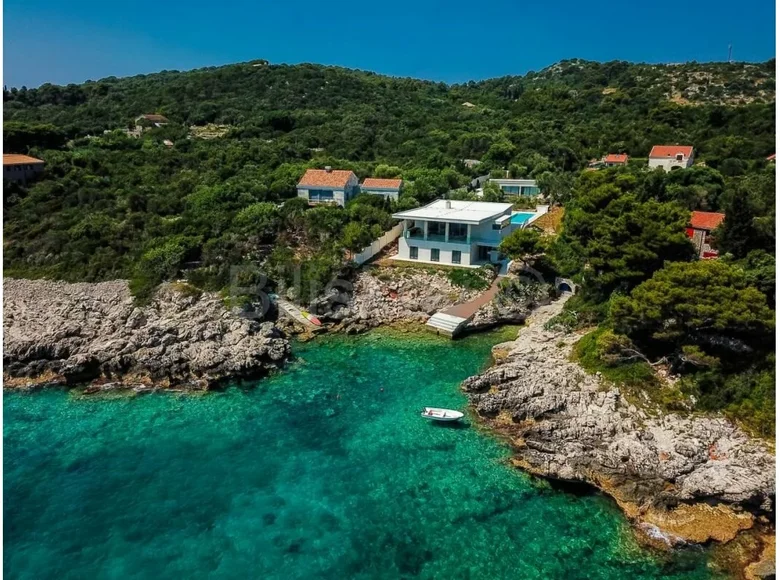 Villa de 4 habitaciones 309 m² Kolocep, Croacia