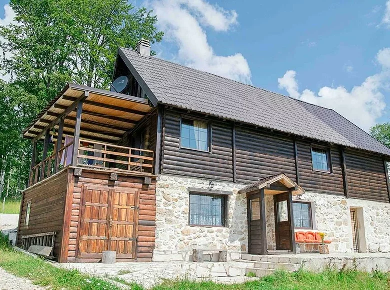 Шале 6 комнат 230 м² Жабляк, Черногория