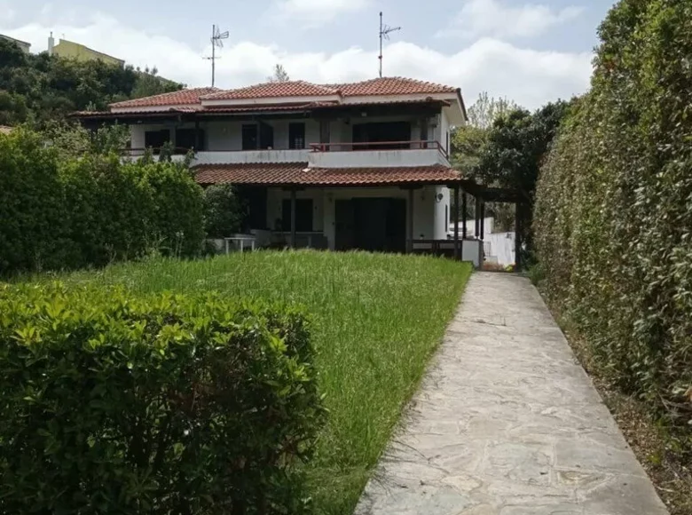 3 bedroom townthouse  Polychrono, Greece