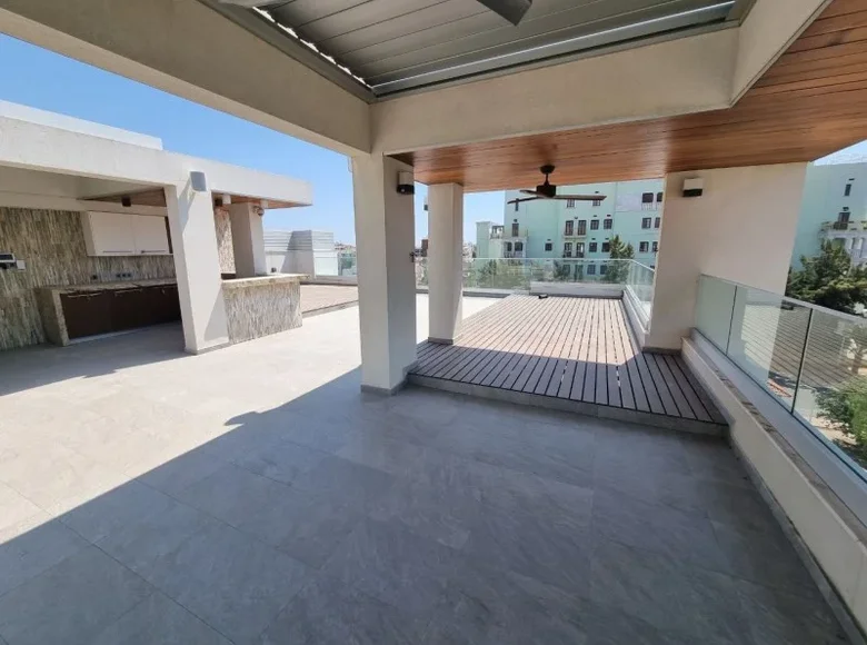 Ático 5 habitaciones 450 m² Limasol, Chipre