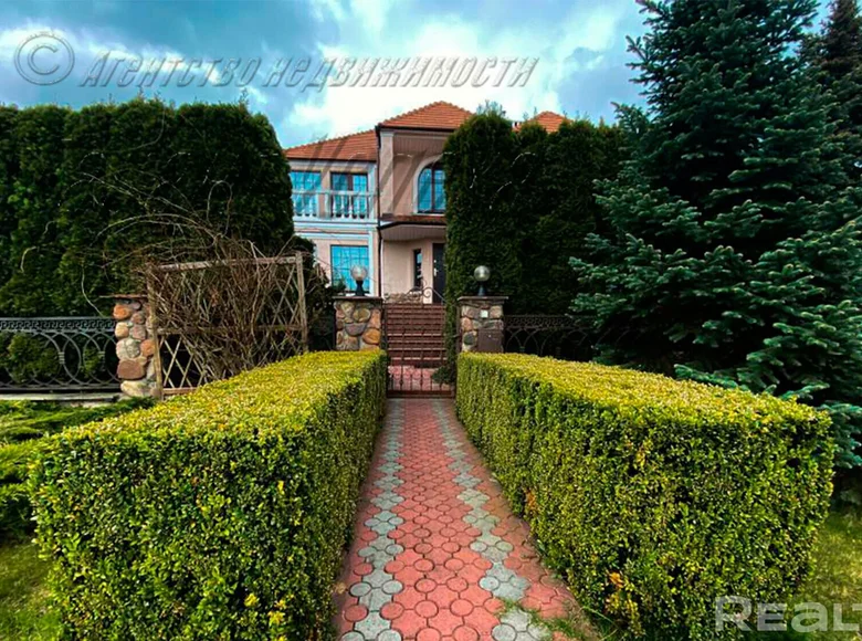 House 390 m² Kobryn, Belarus