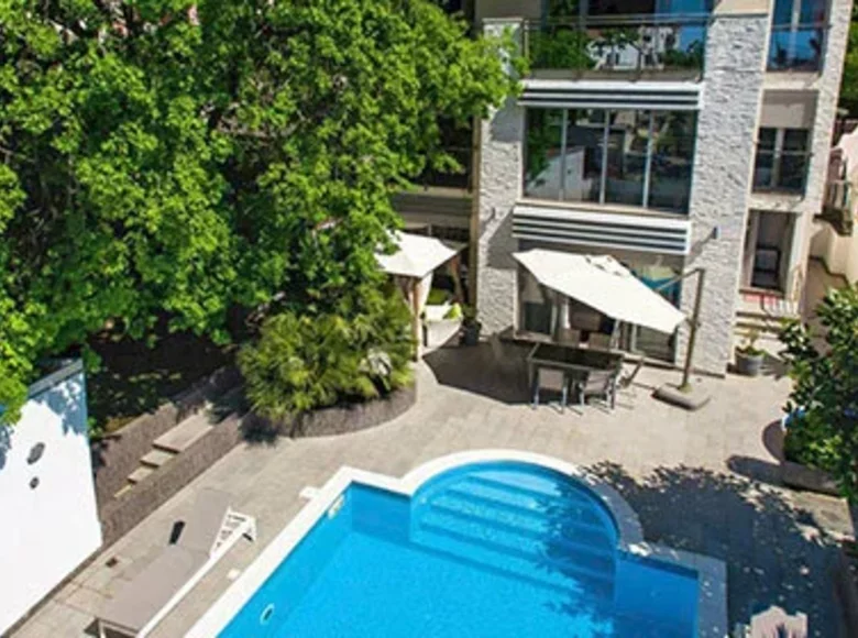 4 room villa 300 m² Sustas, Montenegro