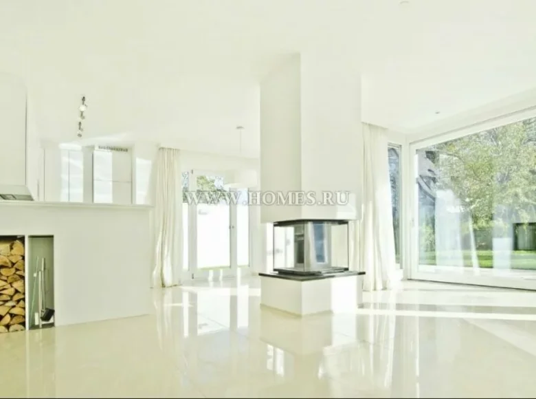 3-Schlafzimmer-Villa 146 m² München, Deutschland